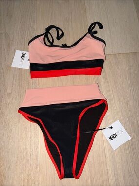 NWT BEACH RIOT Colorblock Bikini Set - Pink, Black & Red